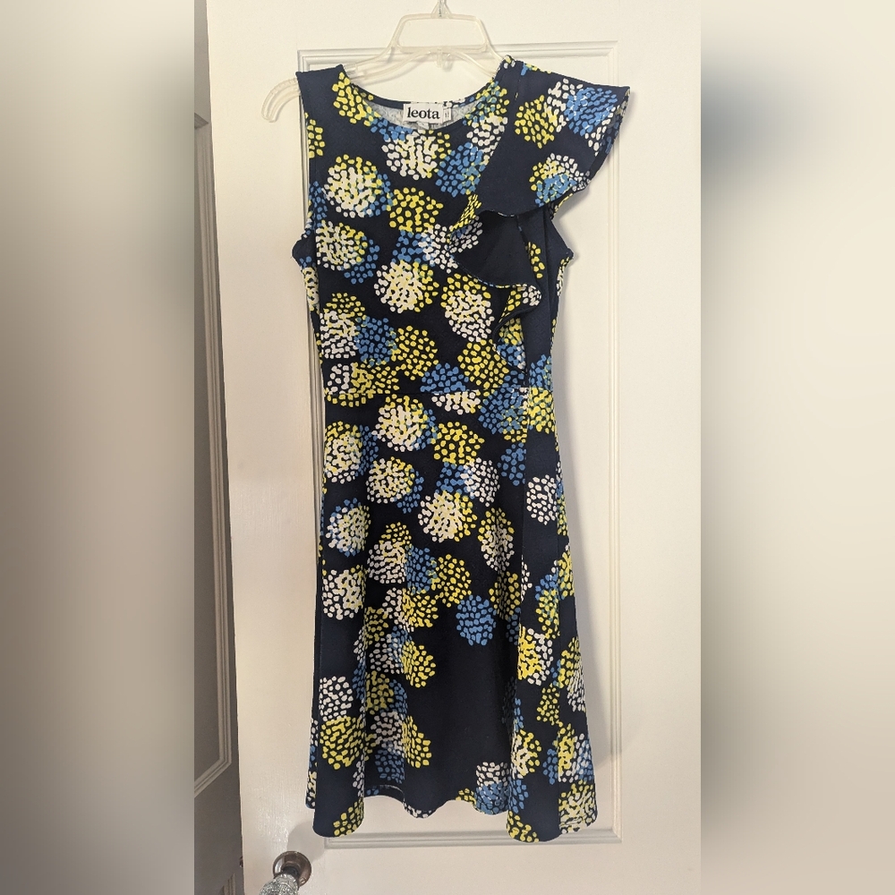 Letoa flare Blue, Yellow and White Size S dress